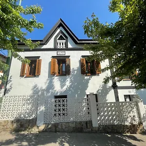 Nueva 1910 Accommodatie bij particulieren